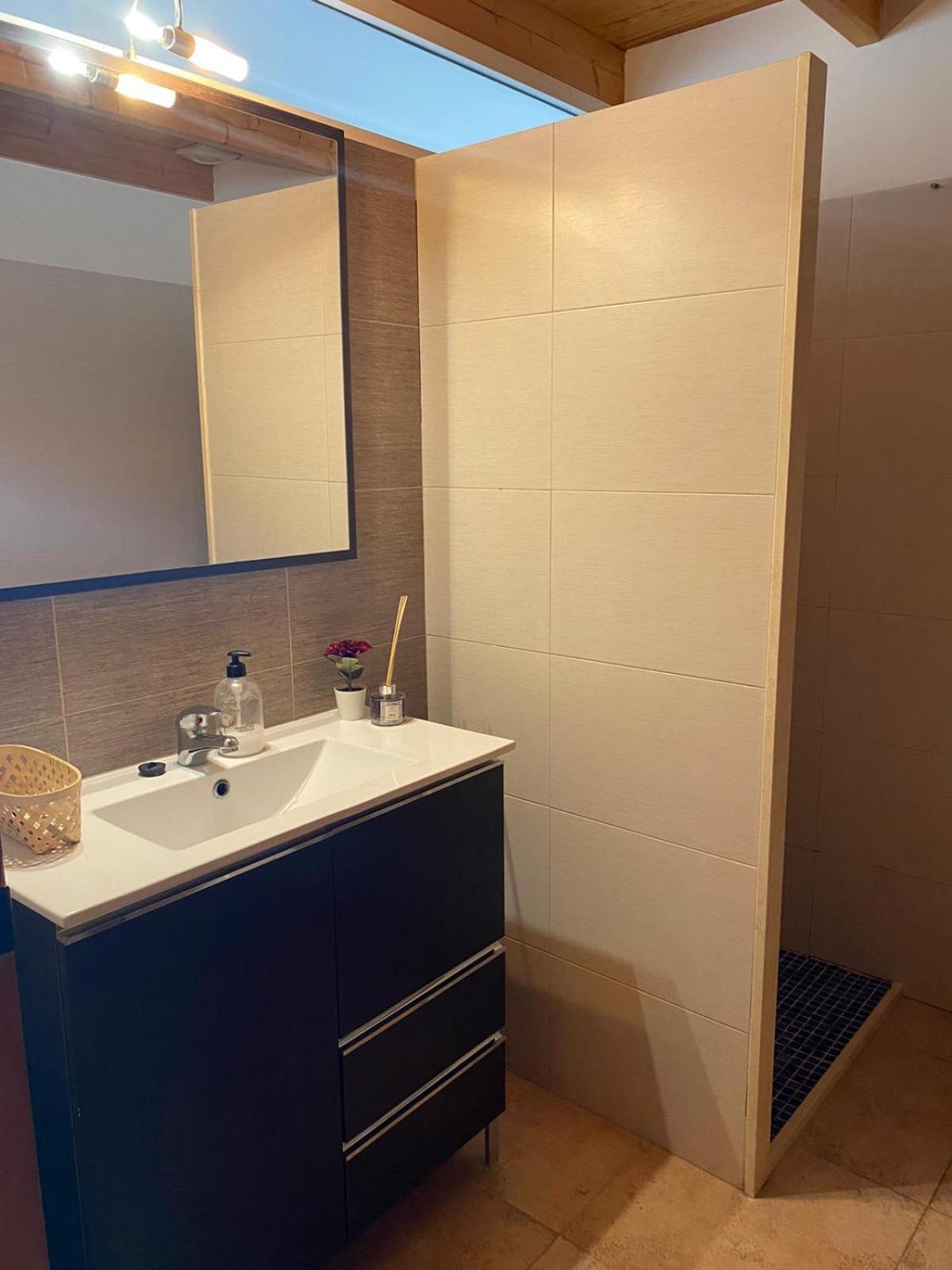 Hostal Espai Mediterrani 拉波夫拉德瓦利沃纳 外观 照片